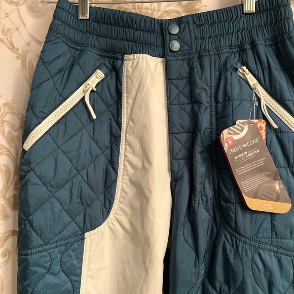 New Free People Movement Landscape
View Ski Pants Size Medium - Picture 7 of 10